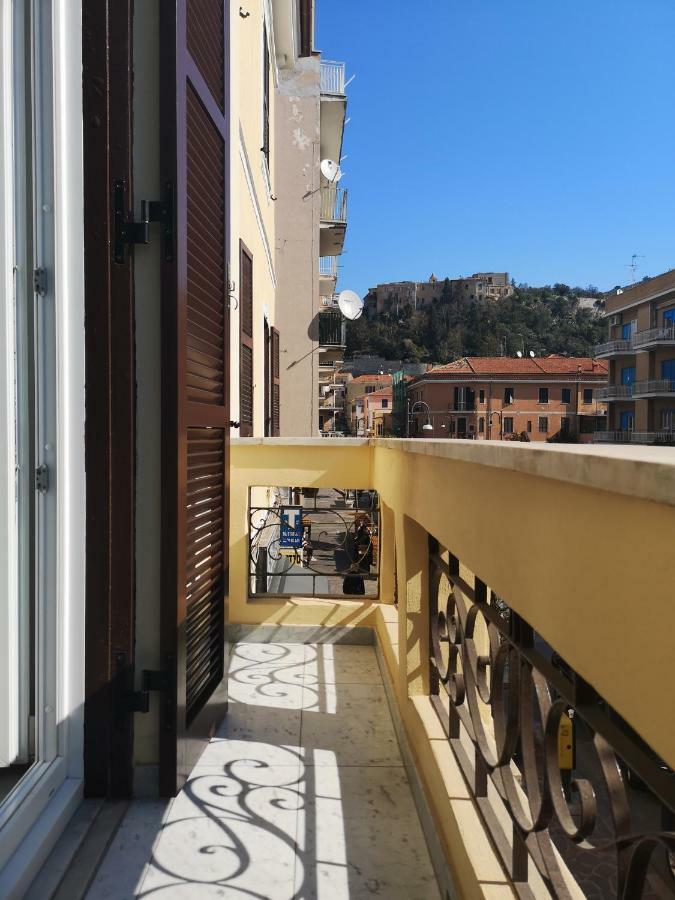 Vittoria Home 44 Terracina Eksteriør bilde
